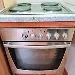 Summer Square - 2 Bedrooms Retro Flat With Great Location, 1st Fl アパート ブルガス