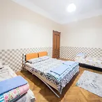 Summer Square - 2 Bedrooms Retro Flat With Great Location, 1st Fl * Burgaz